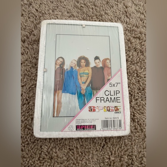 spice girl souvenirs from 1997 - Picture 5 of 11